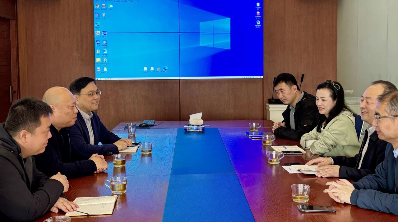 西安邮电大学领导莅临草莓视频在线下载观看调研交流